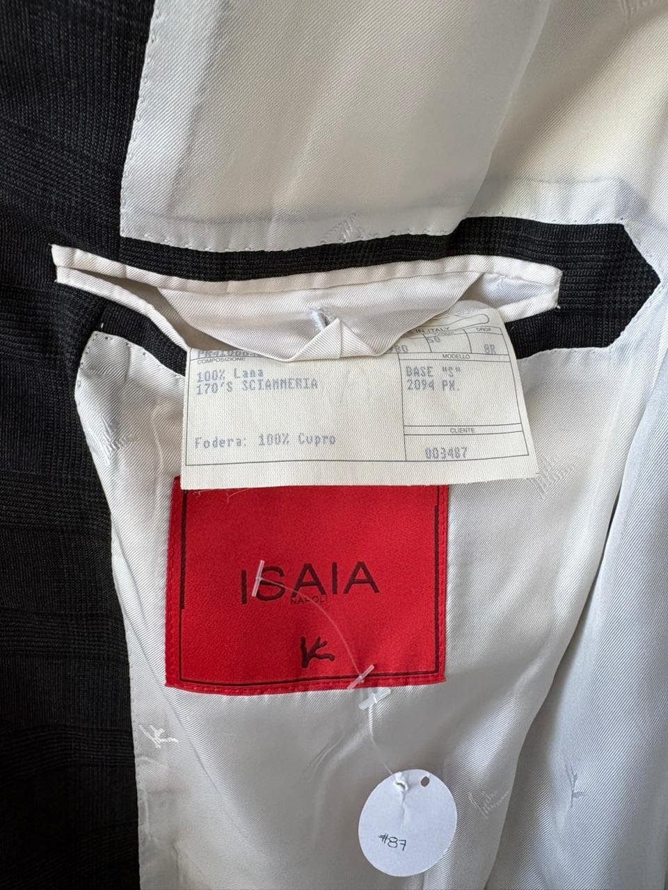 Traje ISAIA Napoli Gris Oscuro de Lana – Sastrería Italiana de Lujo para Caballero - Nina BAZART