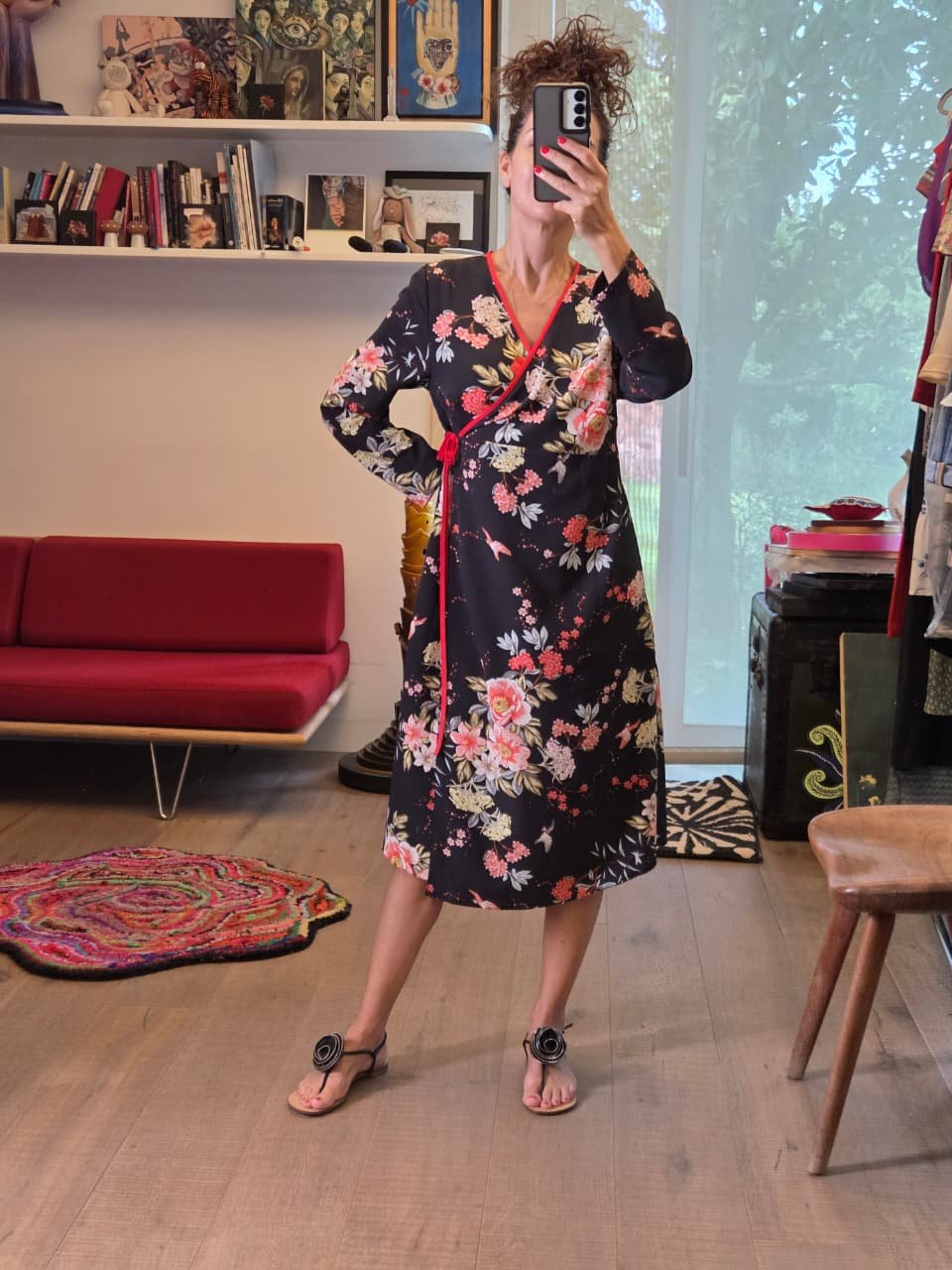 Vestido Cruzado Estilo Kimono One to Nine Negro Floral | - Nina BAZART