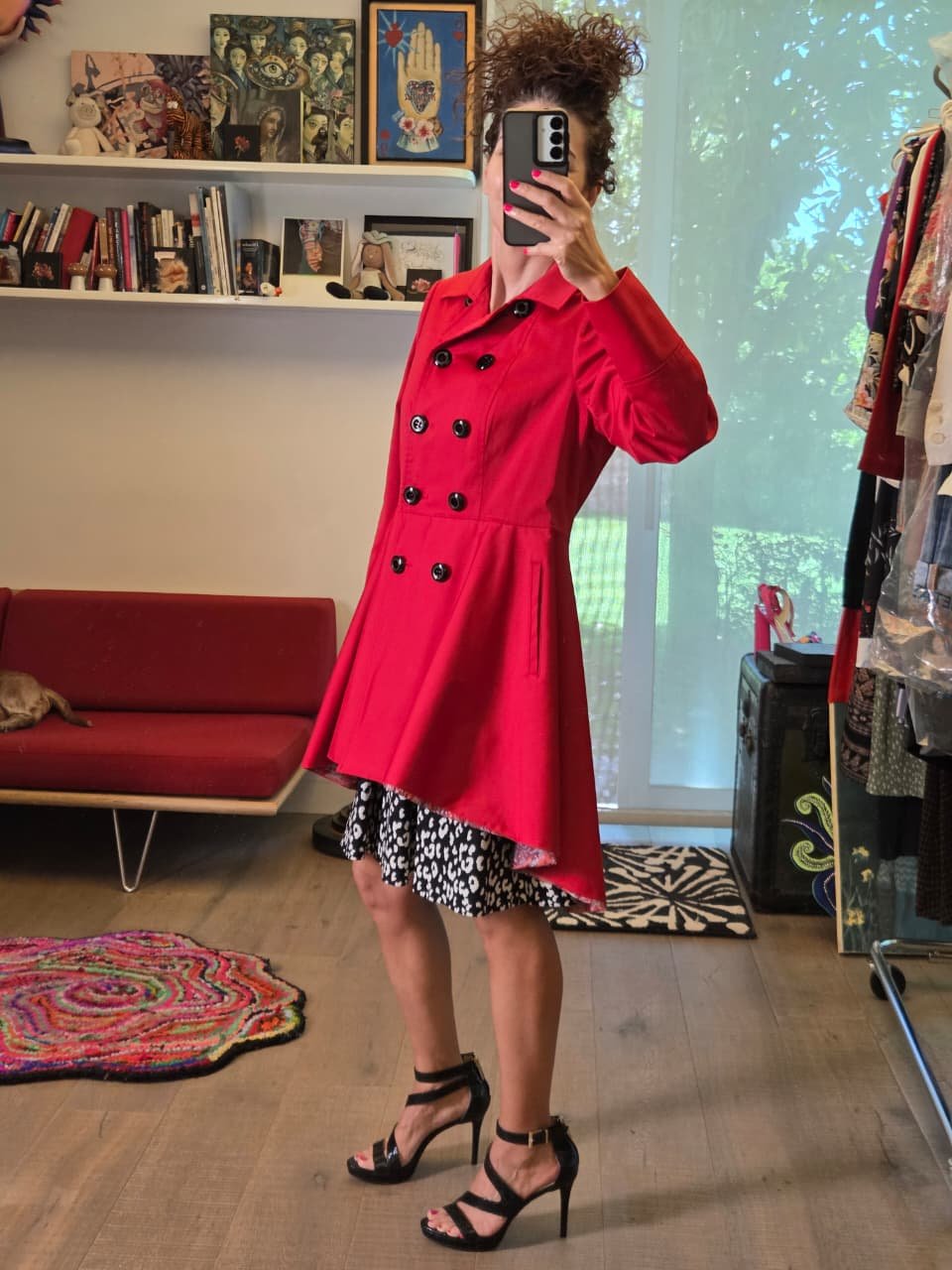 Gabardina Roja SHYLA Doble Botonadura | Corte Acampanado - Nina BAZART