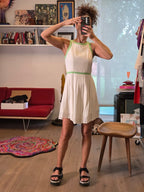 Vestido TALULAH Petite marfil con vivos verdes - Nina BAZART
