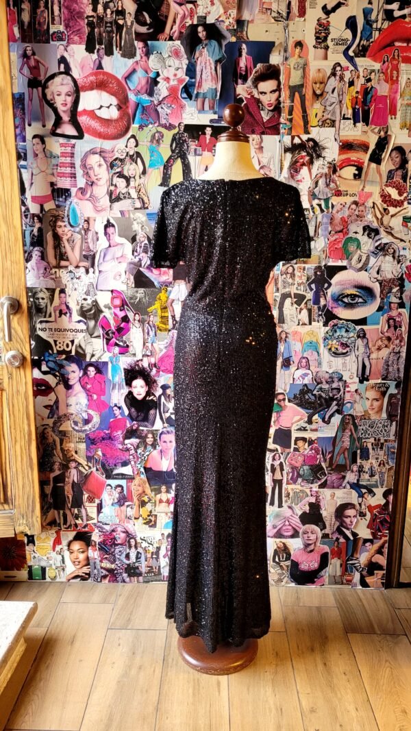 Imagen de WhatsApp 2025-06-27 a las 14.55.35_d86e30cc Vestido de lentejuelas negras