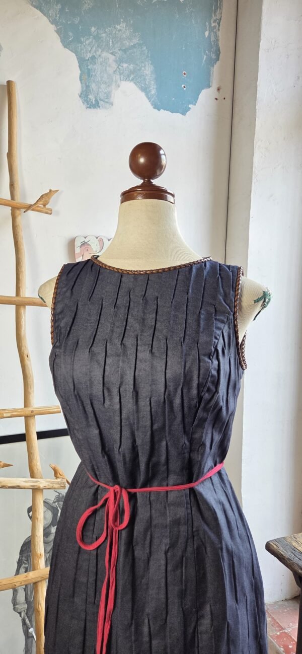 Vestido drapeado de mezclilla