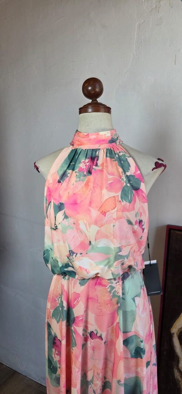 Vestido floreado tonos rosa pastel