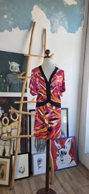 Vestido/túnica con cuello V