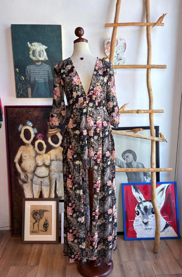 Jumpsuit de short con capa