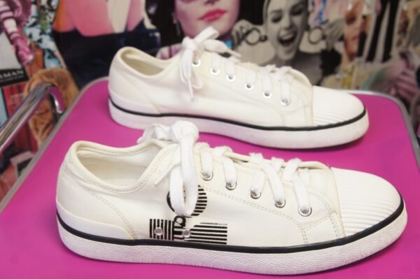 Tenis casuales color blanco