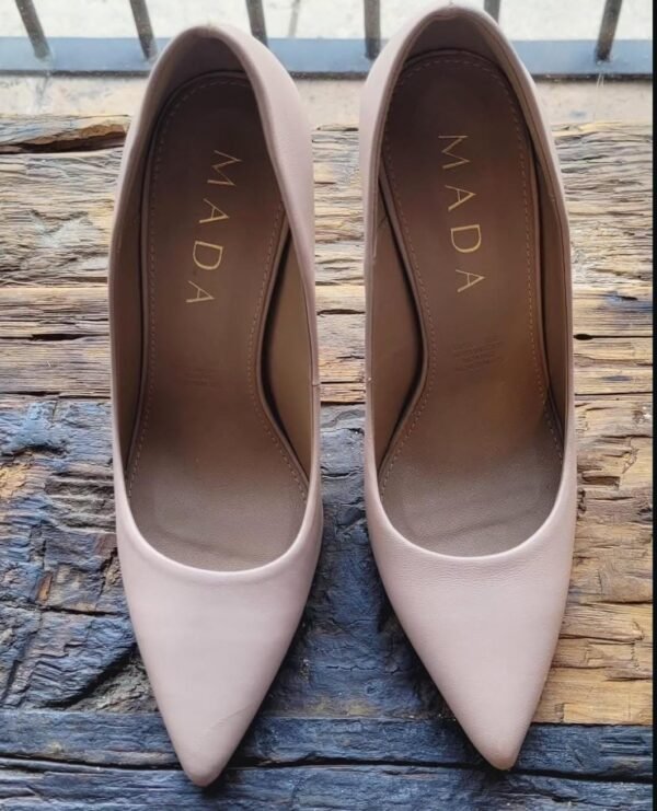 Zapatillas stiletto color nude matte