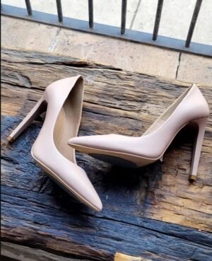 Zapatillas stiletto color nude matte