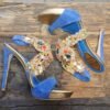 Zapatillas color azul rey con pedrería