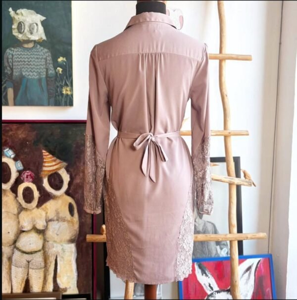Vestido camisero color beige