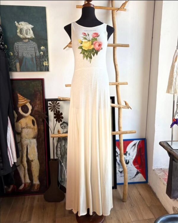Vestido largo color hueso