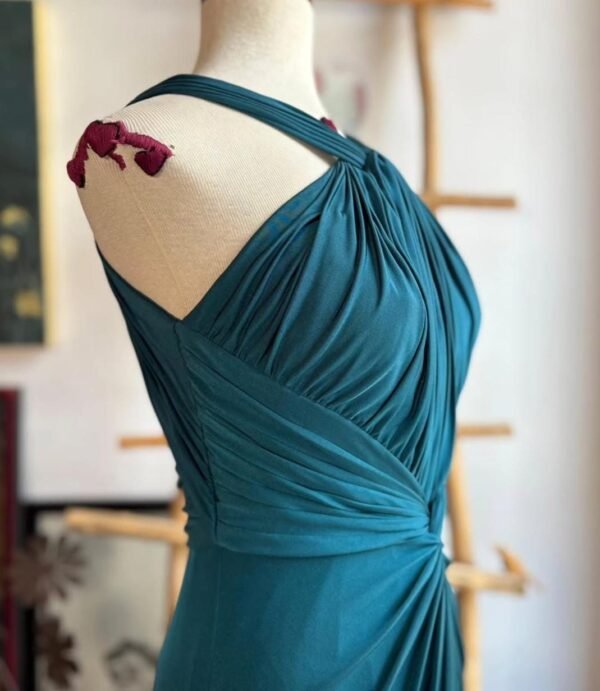 Vestido color verde esmeralda