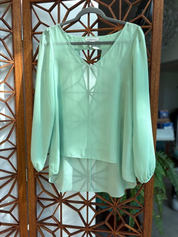 Blusa color aguamarina