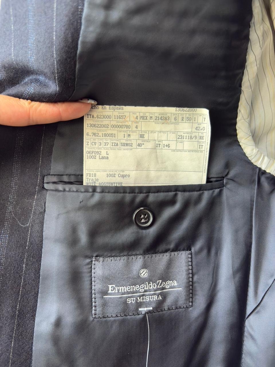 Traje Ermenegildo Zegna para Neiman Marcus en Lana Café con Raya Diplomática - Imagen 2