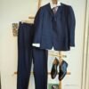 Traje de lana azul marino