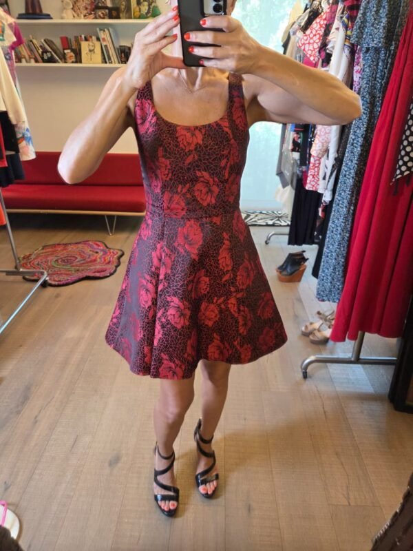 Vestido Alice + Olivia Floral Negro y Rojo Nuevo con Etiqueta