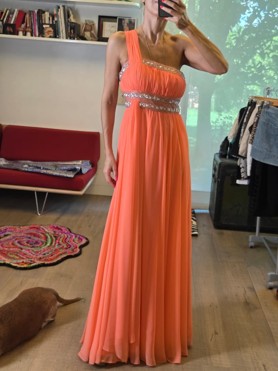 Vestido Largo de Gala Coral Melón de Un Solo Hombro con Pedrería – ASPEED